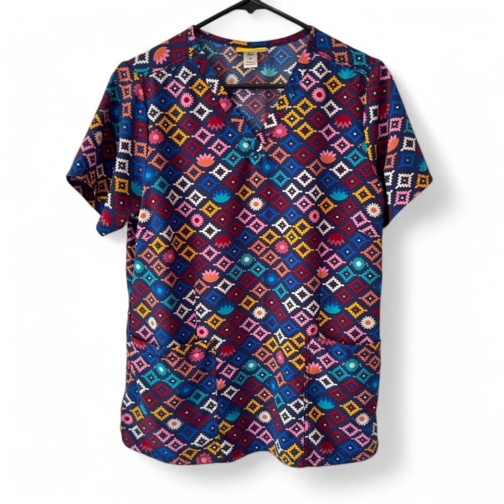WonderWink Womens M Geometric Print Scrub Top V Neck Short Sleeve Floral Aztec - Picture 2 of 9